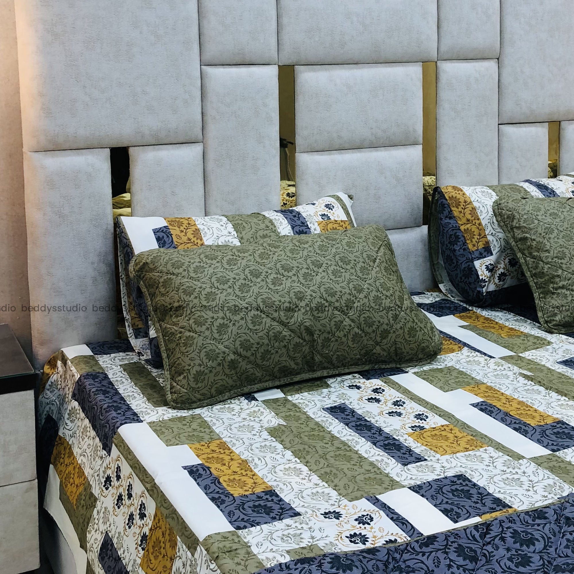 Verdant - Quilted Comforter Set 6 Pcs