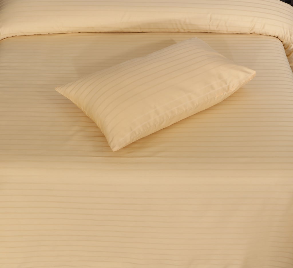 Golden - Hotel Stripe Bedsheet Set