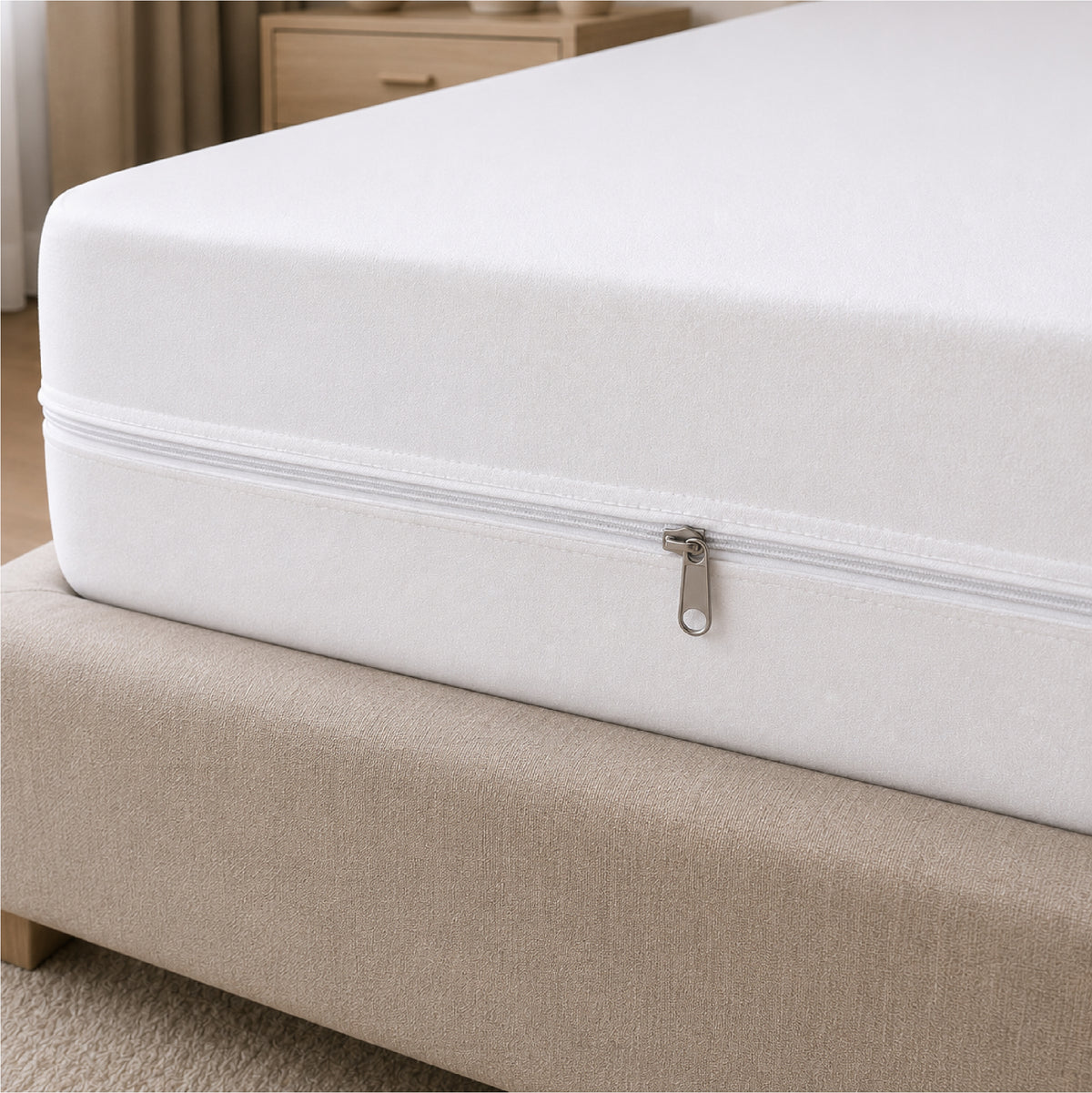 Zipper Waterproof Mattress Protect - White
