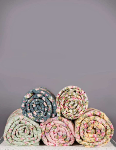 Multicolor Warm & Fluffy Winter Comforter